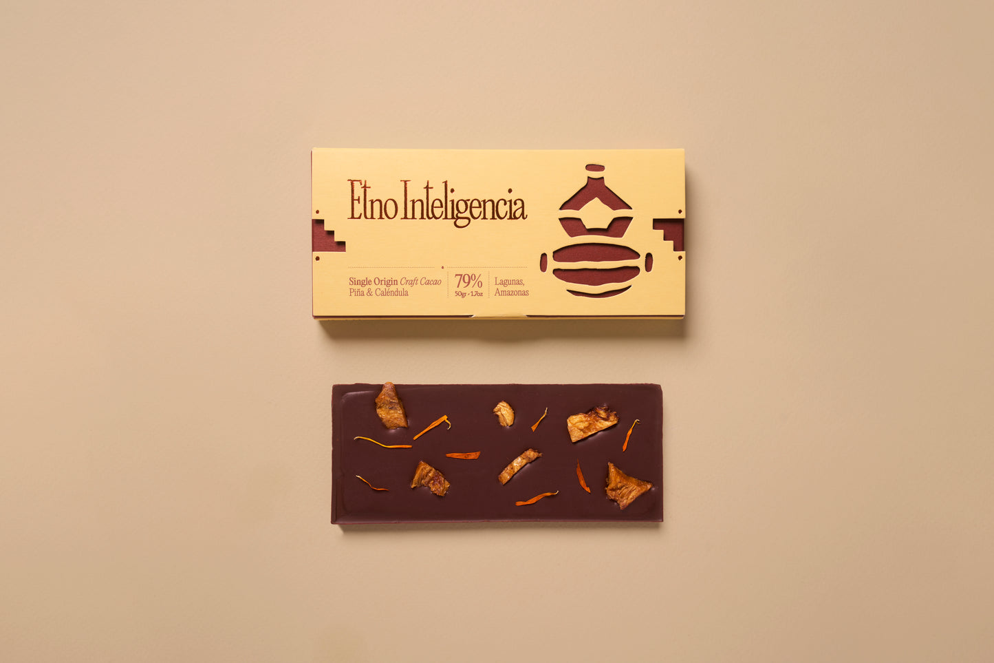 Chocolate 79% Amazonas con piña & calendula